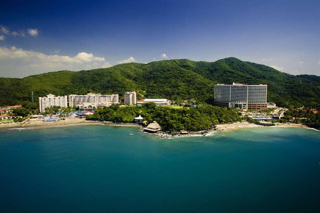 Azul Ixtapa Grand All Inclusive Suites - Spa & Convention Center Luaran gambar The Royal Hawaiian Hotel