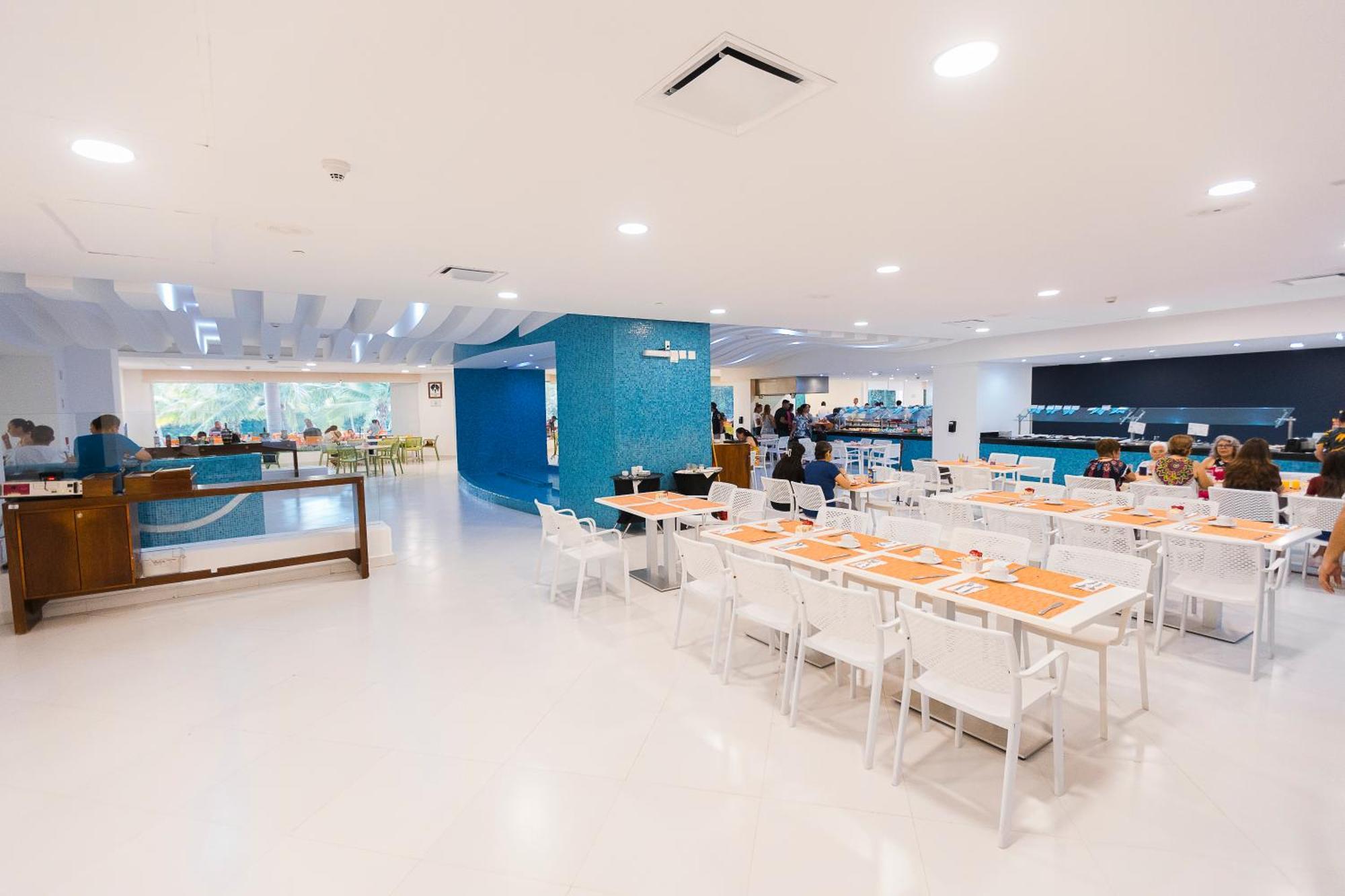Azul Ixtapa Grand All Inclusive Suites - Spa & Convention Center Luaran gambar The interior of the restaurant
